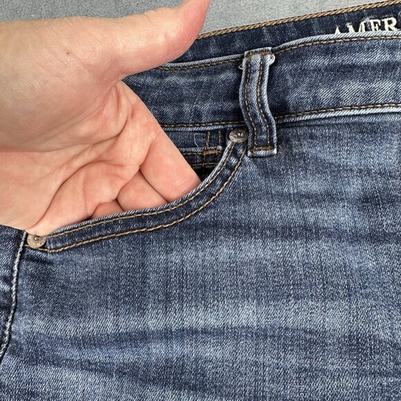 American Eagle Outfitters Hi-Rise Shortie Jean Short Women's 14 Denim Cut Off - Picture 7 of 12